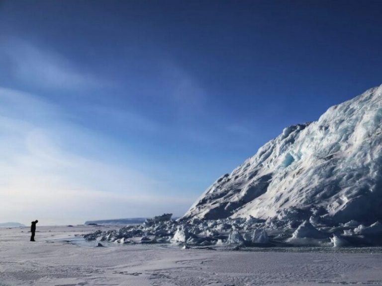 北極永凍層、冰川因暖化崩解！科學家證實：高溫讓甲烷等溫室氣體持續釋放